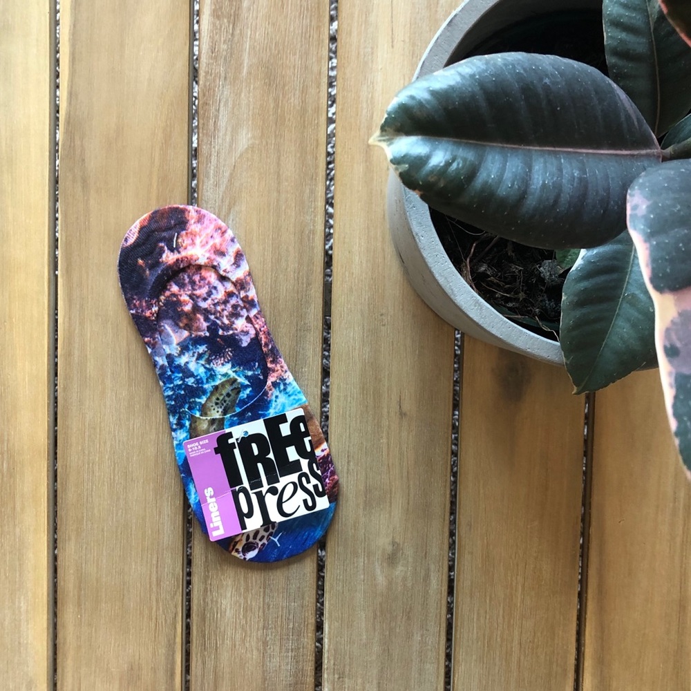 🌿 Free Press Thin Sock Liners
